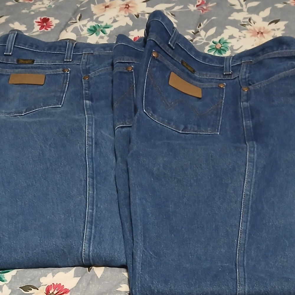 Wrangler Jeans Slim Fit- Bundle of 2 Pair 38×32